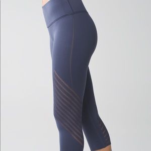 Lululemon Enlighten High Rise Mesh Crop 6